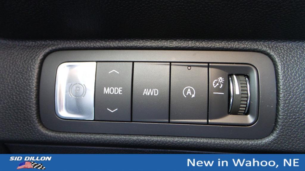 new 2026 Chevrolet Traverse car, priced at $46,020