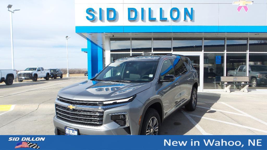 new 2026 Chevrolet Traverse car, priced at $46,020