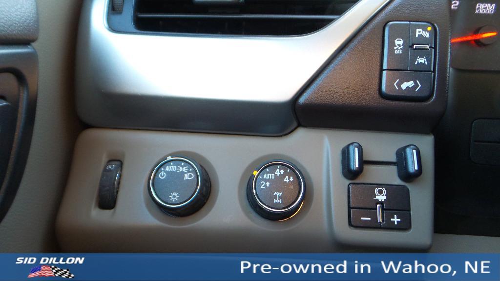 used 2016 Chevrolet Suburban car, priced at $20,992