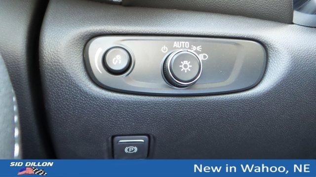 new 2025 Chevrolet Blazer car, priced at $41,321