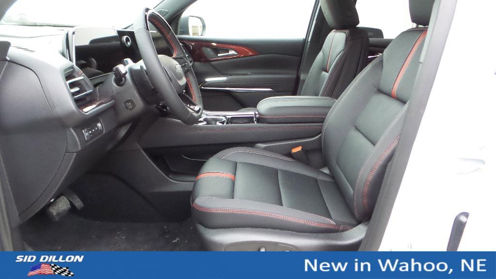 new 2026 Chevrolet Traverse car, priced at $59,390