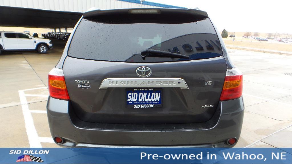 used 2008 Toyota Highlander car, priced at $7,991