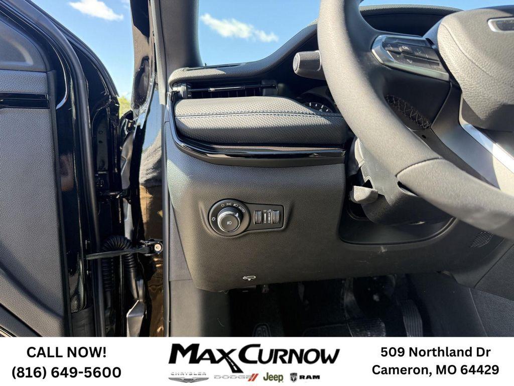 new 2026 Jeep Compass car, priced at $33,376