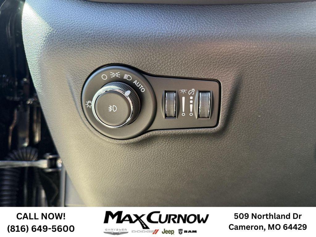 new 2026 Jeep Compass car, priced at $33,376