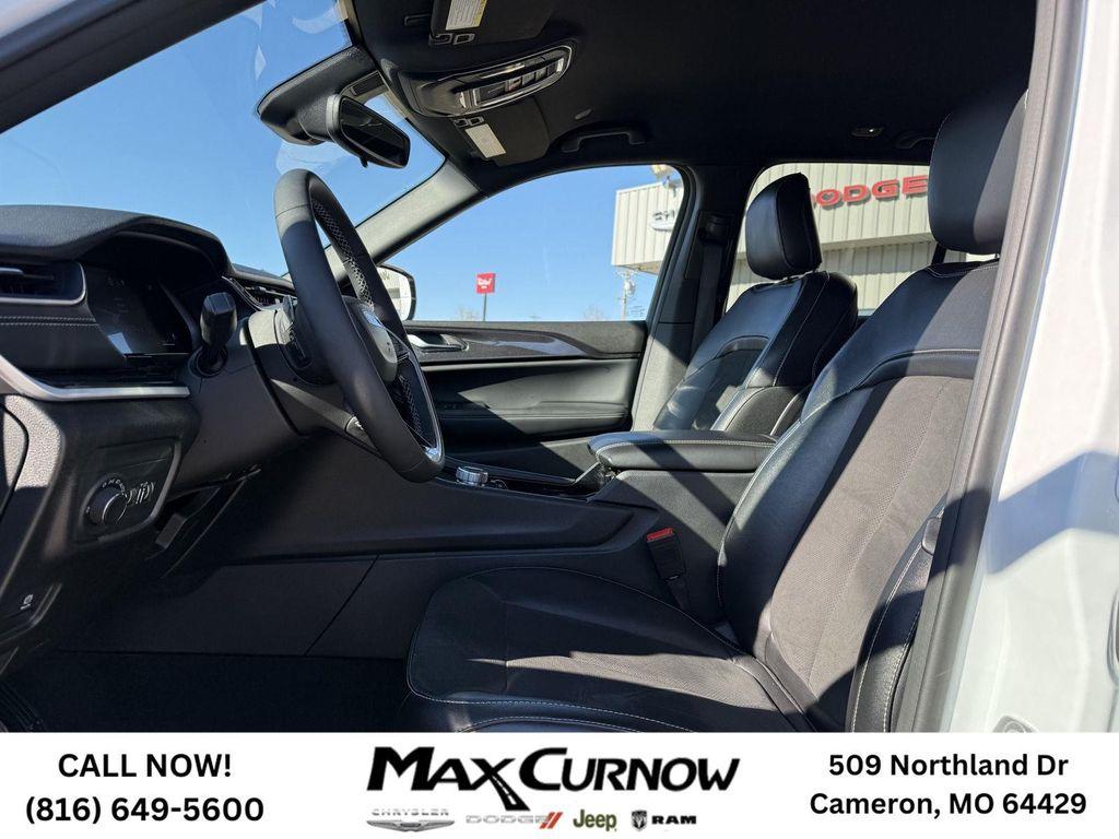 used 2023 Jeep Grand Cherokee car, priced at $31,788