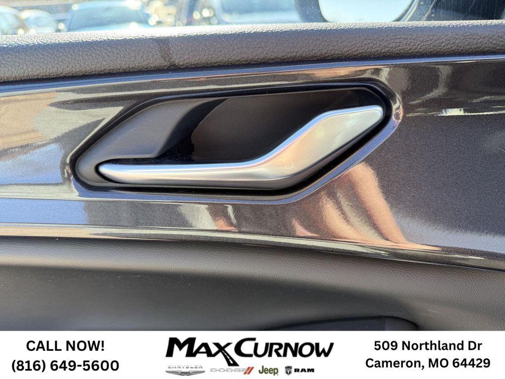 used 2023 Jeep Grand Cherokee car, priced at $31,788