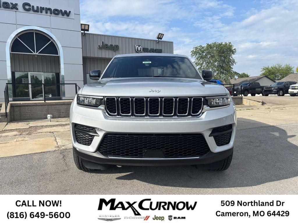 new 2025 Jeep Grand Cherokee car, priced at $34,929