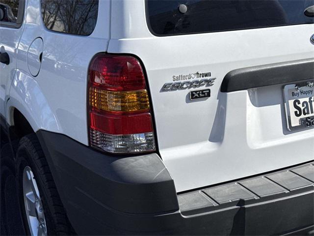 used 2005 Ford Escape car, priced at $6,975