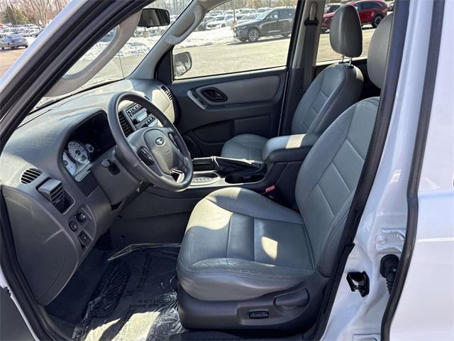 used 2005 Ford Escape car, priced at $6,975