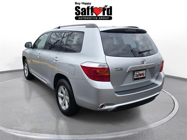 used 2009 Toyota Highlander car, priced at $8,975