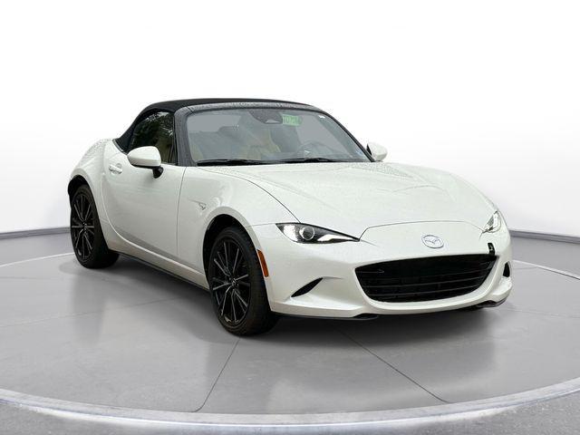 new 2026 Mazda MX-5 Miata car, priced at $39,263