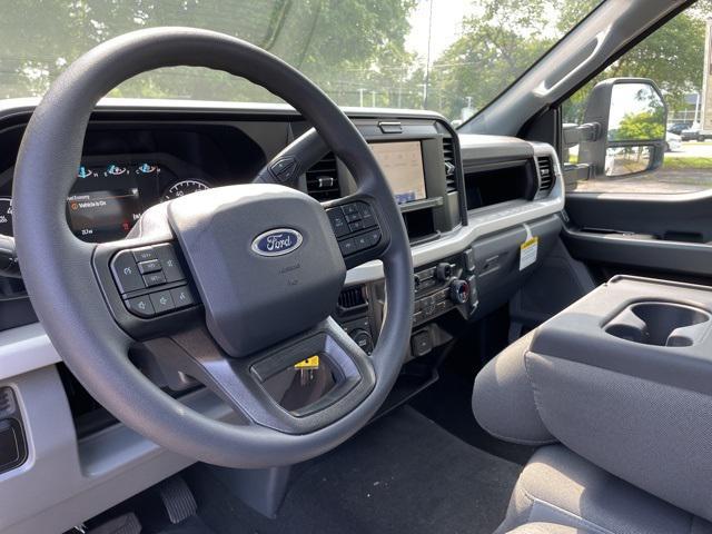 new 2025 Ford F-350 car, priced at $55,973