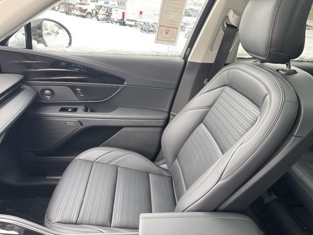 new 2026 Lincoln Nautilus car, priced at $66,668