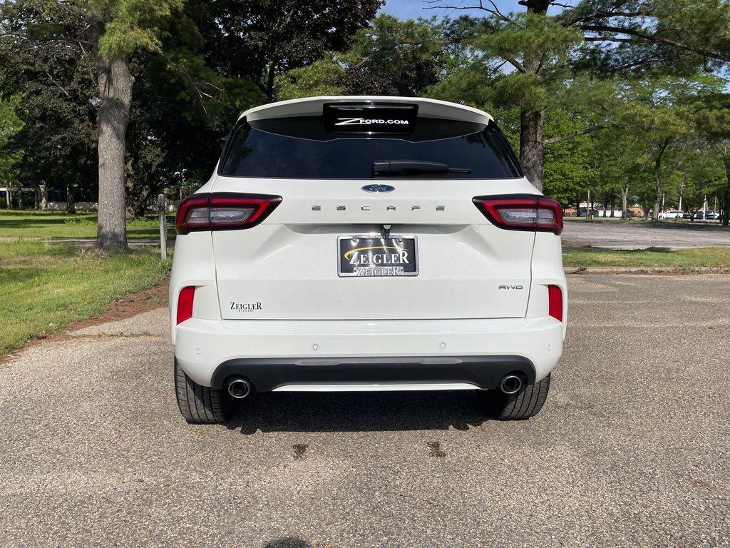 used 2023 Ford Escape car, priced at $27,022