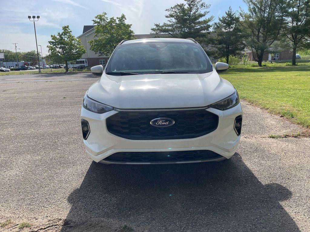 used 2023 Ford Escape car, priced at $27,022
