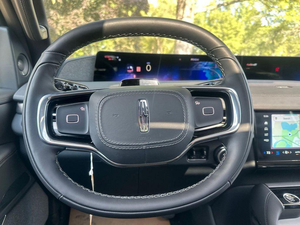 new 2027 Lincoln Navigator car, priced at $116,173