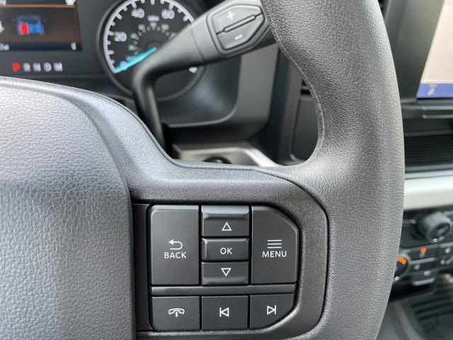 new 2025 Ford F-250 car, priced at $62,232