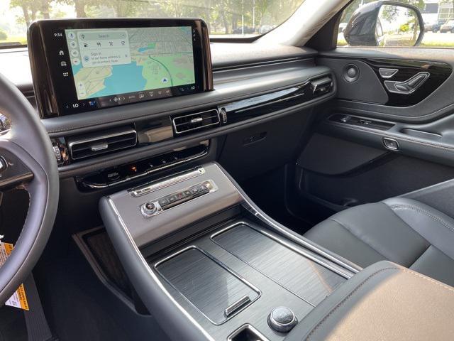 new 2025 Lincoln Aviator car, priced at $67,723