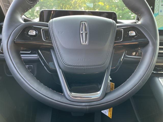 new 2025 Lincoln Aviator car, priced at $67,723