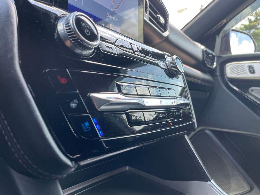 used 2023 Ford Explorer car, priced at $43,258