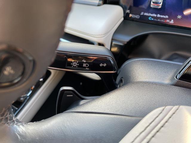 used 2025 Lincoln Aviator car, priced at $53,000