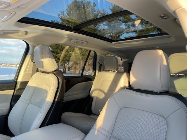 used 2025 Lincoln Aviator car, priced at $53,000