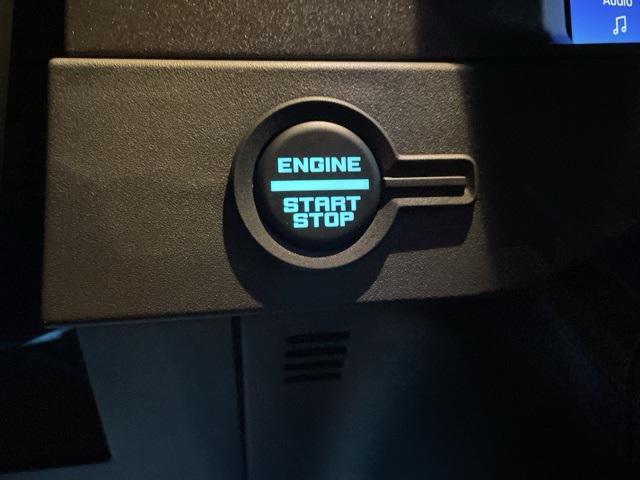 new 2025 Ford Bronco car, priced at $48,578