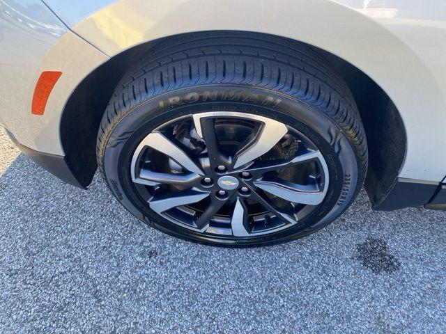 used 2022 Chevrolet Equinox car, priced at $16,999