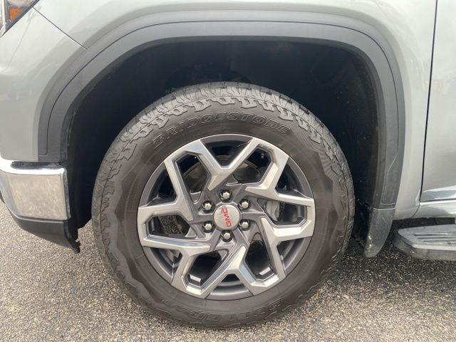 used 2024 GMC Sierra 1500 car, priced at $43,578