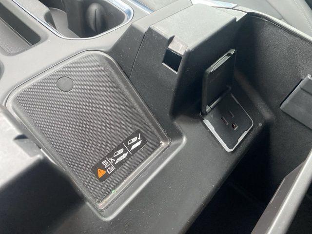 used 2024 GMC Sierra 1500 car, priced at $43,578