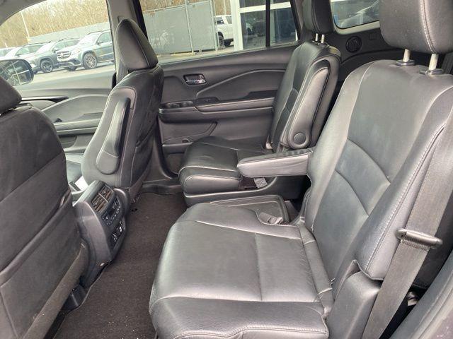 used 2020 Honda Pilot car, priced at $23,556