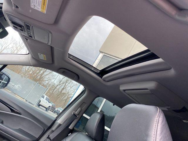 used 2020 Honda Pilot car, priced at $23,556