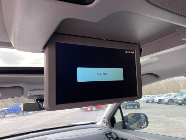 used 2020 Honda Pilot car, priced at $23,556