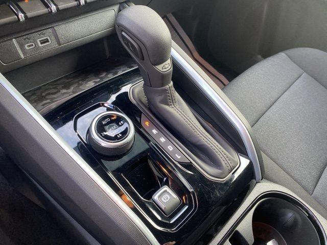 used 2024 Chevrolet Colorado car, priced at $35,700