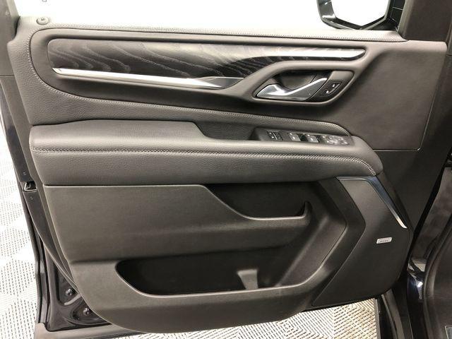 used 2022 GMC Yukon XL car, priced at $51,304