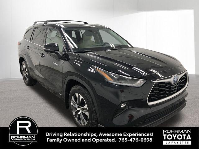 used 2021 Toyota Highlander Hybrid car, priced at $31,918