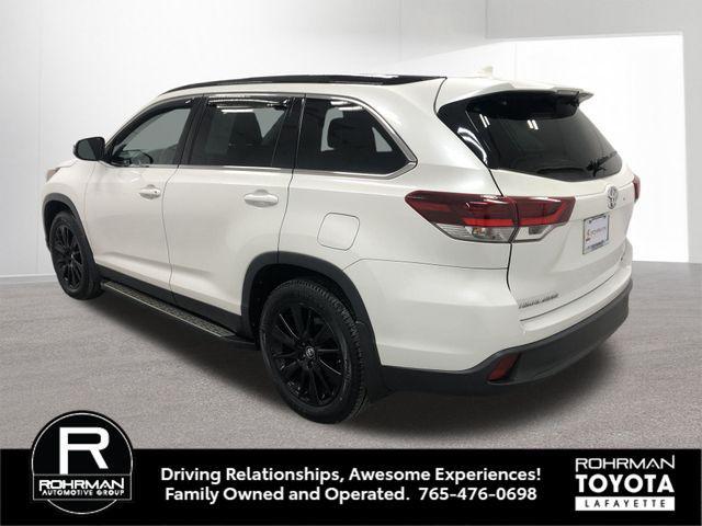 used 2019 Toyota Highlander car, priced at $24,037
