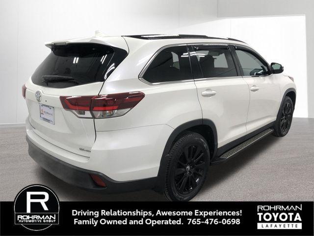 used 2019 Toyota Highlander car, priced at $24,037