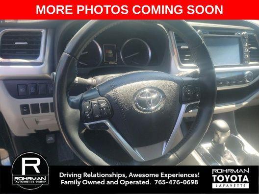 used 2019 Toyota Highlander car, priced at $23,453