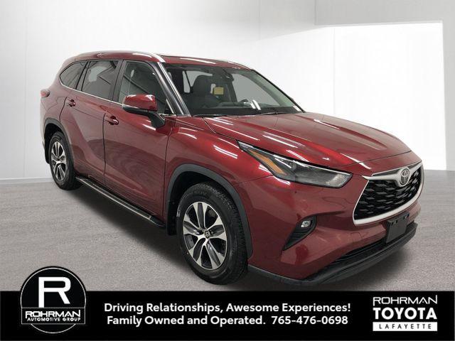 used 2023 Toyota Highlander car, priced at $35,996
