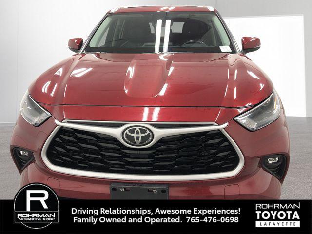 used 2023 Toyota Highlander car, priced at $35,996