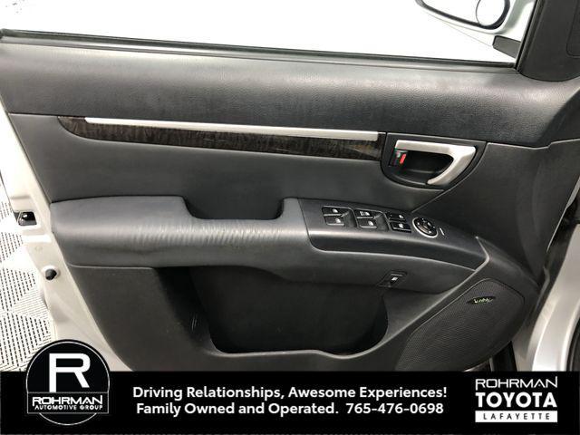 used 2009 Hyundai Santa Fe car, priced at $5,400