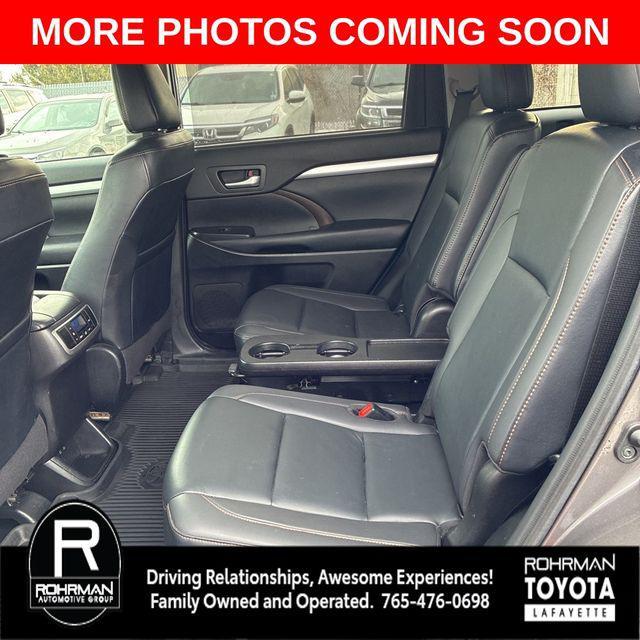 used 2019 Toyota Highlander car, priced at $23,757