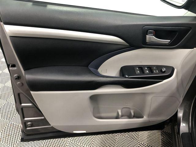 used 2018 Toyota Highlander car, priced at $22,034