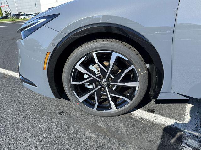 new 2026 Toyota Prius Plug-In Hybrid car, priced at $44,122