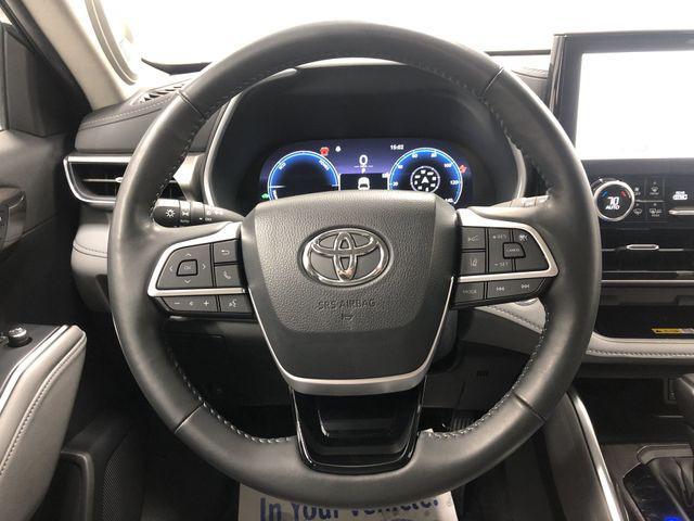 used 2023 Toyota Highlander Hybrid car, priced at $43,638