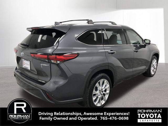 used 2023 Toyota Highlander Hybrid car, priced at $43,638