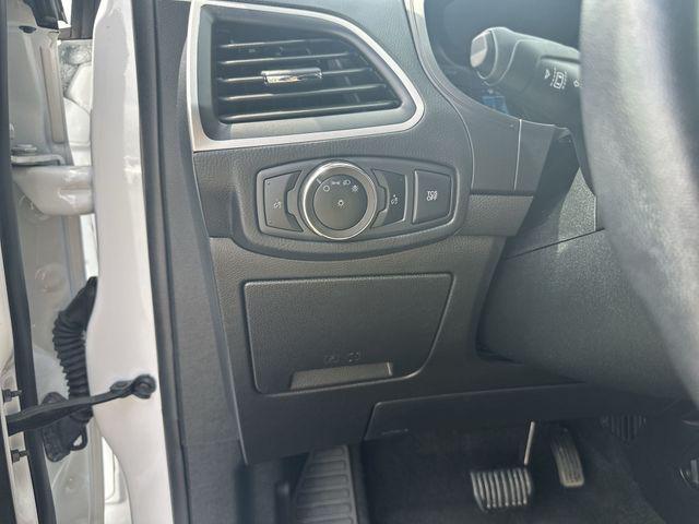 used 2023 Ford Edge car, priced at $25,486