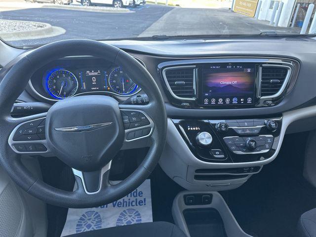 used 2017 Chrysler Pacifica car, priced at $9,290