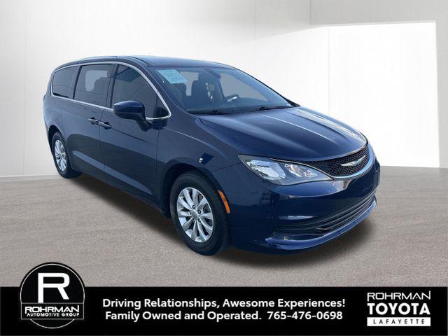 used 2017 Chrysler Pacifica car, priced at $9,290